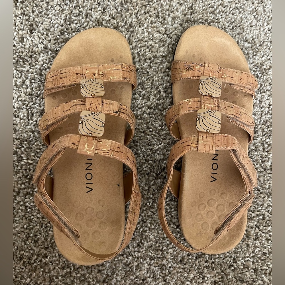 Vionic Tan Cork Strappy Sandals